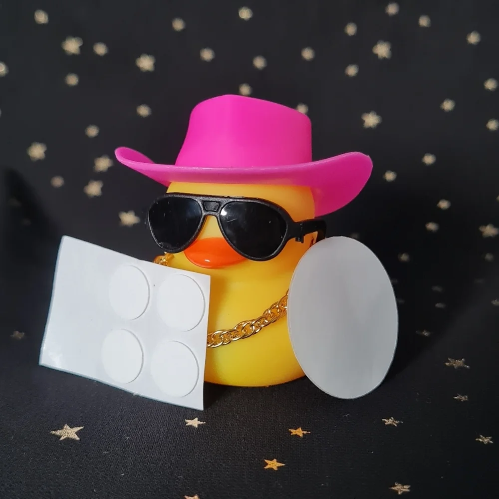 Pink Hat Cowgirl Duck - Picture 6 of 7